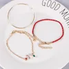 Braccialetti con ciondoli Set di 3 pezzi di braccialetto classico a tema natalizio Moda donna semplice catena di metallo ciondolo con cordino rosso regalo di anno