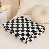 Cobertores cobertor felpudo branco preto flanela xadrez cobertor de lã para sofá-cama fofo xadrez de pelúcia microfibra moderno cobertor L2U4 230606
