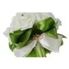 Fiori decorativi 2X Bellissimo bouquet da sposa Fiore da damigella d'onore Bouquet di rose bianche artificiali-Nastro verde