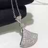 Chaînes Europe's Top 925 Sterling Silver Natural Zircon Skirt Necklace Classic High-end Temperament Fashion Luxury Jewelry.