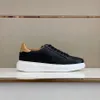 kwaliteit Lente heren Schoenen luxe designer sneaker bijpassende witte matte koeienhuid met dezelfde kleur zool size38-45 hm01139