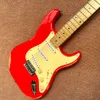 Custom Shop Red Aging relic ST Guitare électrique Touche en érable Guitare de haute qualité livraison gratuite