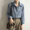 Kvinnors blusar Kontor bär kvinnor 2023 Summertröjor för coola tunika Elegant kvinnors långa ärm toppknapp
