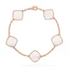 Aristokrater Designer Simple Atmospheric Armband Accessories Clover Armband Charm Armband Woman Man Chain Gold Agate Shell Mor of Pearl Wedding Chain Ms.