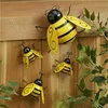 Décorations de jardin 4PCS Art décoratif en métal Bumble Bee Backyard Accents de jardin Ornement mural 230606