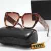 Designer-Sonnenbrillen für Damen, Kanal-Herren-Sonnenbrille, quadratischer Rahmen, Sommer-polarisierte Sonnenbrille mit breiten Brillenbeinen und hohlem Buchstaben mit Box