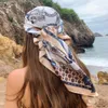 Sarongs 90x90 cm Vierkante Zijden Sjaal Luxe Merk Hair Tie Band Bandana Hoofddoek Vrouwelijke Foulard Hijab Head wrap Voor Vrouwen 230605