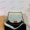 Designer Femmes Sac à épaule diamant quincaillerie en métal boucles Caviar Cas Vache de vache sac à main Gol Sac à corps croisé épais