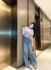 Jeans Feminino Designer 2023 Primavera/Verão Borda de Pêlo Carta Emblema Colorido Cintura Moderna Calças de Perna Larga e com um Estilo Distinto 1ZKZ