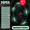 Araba 20/40 PCS Aydınlık Araba Lastik Çıkartma Tekerlek Hub Renkli Yansıtıcı Dacal Şeritler Motosiklet Bisiklet Lastik Jant Dekoratif Sticker