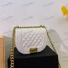 Designer Femmes Sac à épaule diamant quincaillerie en métal boucles Caviar Cas Vache de vache sac à main Gol Sac à corps croisé épais