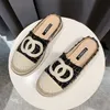 2023 Summer slippers Designer Sandals slippers Luxury flat heels non-slip shoes casual women H1122qiuti17