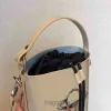 2023 neue hochwertige Westwood Bucket Tote Bag Damen Umhängetasche Luxus Designer Damentaschen Saturn's Handtaschen Rindsleder Schultertasche klein