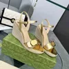 2023S Designer sandale dame compensée talon haut Chaussures pour femmes Double boucle en métal Compensées en cuir Espadrille Sandales bride à la cheville en cuir véritable avec boîte