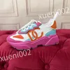 2023 Hot Women Casual Shoes Classic Canvas Sneakers Lady Stylist Trainers Fashion Platform Solid Height