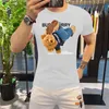T-shirts masculinas de luxo Harajuku com estampa de urso fofo Mans T-shirt moda gótica masculina com decote em O Tops roupas femininas casuais camiseta de manga curta 230607