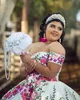 Mexico Quinceanera-jurken Tot de grond Gebloemd Kant Applicaties Schouderafhangend Satijn Sweet 15-jurk Grote maten Schoolfeest Afstuderen Toga Op maat gemaakt