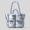 Omuz çantaları moda büyük tote yumuşak yastıklı çanta tasarımcısı kapitone kadınlar lüks naylon aşağı pamuk 2023 alışveriş çantası