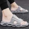 Mäns icke-halktofflor sommar avslappnad sandaler koreansk stil rund huvud plus storlek utomhus strand plattskor pantufas masculinas l230518