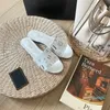 Atacado Homens Mulheres Sandálias de Verão Sapatos de Luxo Designer Marcas Letra Couro Genuíno Praia Plana Casual Chinelos Camélia Slide