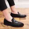 Erkek Ayakkabı İngiliz Tarzı Siyah Siyah Loafers Toe Klasik Retro El İşlemeli Rahat Nefes Alabilir İş Resmi Ayakkabı Sokak Serisi Bezelye Ayakkabı