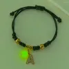 Braccialetti con ciondoli Braccialetto con lettera luminosa creativa per donna Uomo Corda nera 26 Regali di compleanno per gioielli intessuti A-Z