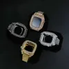Luksusowe metalowe paski Diamond Protective Case Mod Zestaw zintegrowane lampy błyskowe Patrz pasmo Bransoletka Bransoletka Pasek do Apple Watch Series 6 7 8 44 mm 45 mm