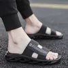 Mäns icke-halktofflor sommar avslappnad sandaler koreansk stil rund huvud plus storlek utomhus strand plattskor pantufas masculinas l230518