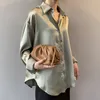 Женские блузкие рубашки Silk Korean Office Ladies Элегантная рубашка блузена женщина мода пуговица в атласную рубашку винтажные белые рубашки с длинным рукавом 11355 230607