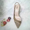 Sandały QSGFC Gold Wygodne usprawnienie stóp palców szlachetne damskie buty i torba ślub lub para butów J230608