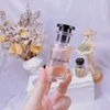 Оптовая высококачественная парфюмерная набор 4PCS 30 мл Rose DES Vents/Apogee/Contre Moi/Le Jour Se Leve Laving Lasting Fragrance Fast Ship