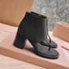 Miu luksusowe stylowe letnie sandały klapki krótkie buty sandale Zipper Leather Ankle-Wrap Chunky Heel des sandales pantofel