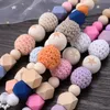 Jouets de dentition pour bébé Attaches-sucette Perles en silicone Boule de crochet en bois Anneau de dentition Chaîne Pince à mamelon Porte-tétine Clip Accessoires à mâcher 230607