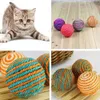 عرض ساخن! CAT PET SISAL ROPE ROPE BALLE BALL TEASER PLAY LOGED BALL HUGLING RATTLE CHAT THE