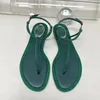 Sommer flache Sandalen Strassnadel Zehen Spitzen Dekorative Knöchelband Luxus Designer Kleid Schuh Fabrikqualität Freizeitbeachschuhe