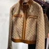 럭셔리 여성 디자이너 재킷 바지 바지 반바지의 옷 겉옷 넥 브랜드 의류 긴 소매 레저 스타일 스포츠웨어 크기 SML M989