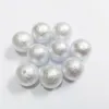 최신 구슬! 20mm 100pcs /로트 순수한 흰색 아크릴 주름 덩어리 목걸이 /패션 보석을위한 진주 구슬