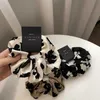 Andra design elastiska hårband halsduk kvinnor silkes hästsvans hållare tjej gummibuntar binda svarta scrunchies koreanska huvudbonad r230608