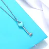 Die gleiche Emaille-Herz-Schlüsselanhänger-Halskette für Damen, helles Luxus-blaues Herz, rosa Herz-Liebes-Kragenknochen-Halskette, Schlüsselanhänger-Halskette