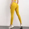 Aktiva byxor Solid Color Gym Sports Leggings Kvinnor Hög midja Yoga No T-Line Fitness Tights Push Up Scrunch Soft V-formade höfter