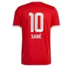 De Mane Soccer Jersey Fans Version 22 23 24 Gravenberch Sane Munich Mazraoui Muller Davies Kimmich Tel Football Shirts Men Kid Kit Coman maillots rétro 94 95 96 97 98 99 01