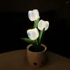 Lampy stołowe LED Tulip Night Light Symulacja Lampa kwiatowa Dekoracja domu