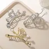 Ciondola Lampadario Perle di metallo Artigli per capelli geometrici Personalità Note musicali Cucchiaio Forchetta Fermagli per capelli di granchio Fermagli per capelli in argento dorato Clip per coda di cavallo per donna Z0608