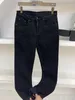 Mäns jeansdesigner Den senaste sommaren Jean Fashion Simple Material Luxury Casual Classic Men FVR3