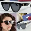 Classic Style G Family Sunglasses Luxury Designer Cat Eye Frame Fashion Chain G Logo Black Frame White Mirror Legs Sexy Women 1333 Occhiali da sole