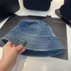 Chapeaux de seau et casquettes de marque de mode Chapeaux en denim décontractés unisexes respirants avec un signe du triangle inversé