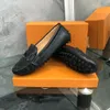 2023 Nya läder kvinnors casual skor lyx varumärke italienska casual skor moccasin andningsbara icke-halk svarta körskor storlek 35-41