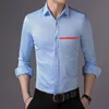 Camisas de diseñador para hombre, camisas casua para hombre, camisas de manga larga, botón de solapa con letras, impresión de fresa, ocio, deportes, oficina de lujo, desplazamientos, camisas, ropa de hombre