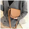 Abendtaschen Winter Kleine PU-Leder Umhängetasche für Frauen Mode Damen Handtaschen Geldbörsen Einfache hochwertige Retro-Schultertasche