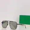 Nouveau design de mode lunettes de soleil 1012S cadre en métal carré forme simple populaire style avant-gardiste top qualité extérieur uv400 lentille lunettes